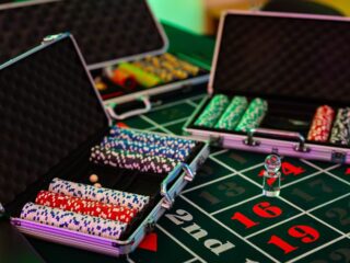10 Free Spins No Deposit not on Gamstop